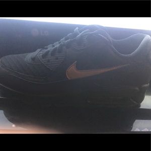 Meet your Posher, Fernando